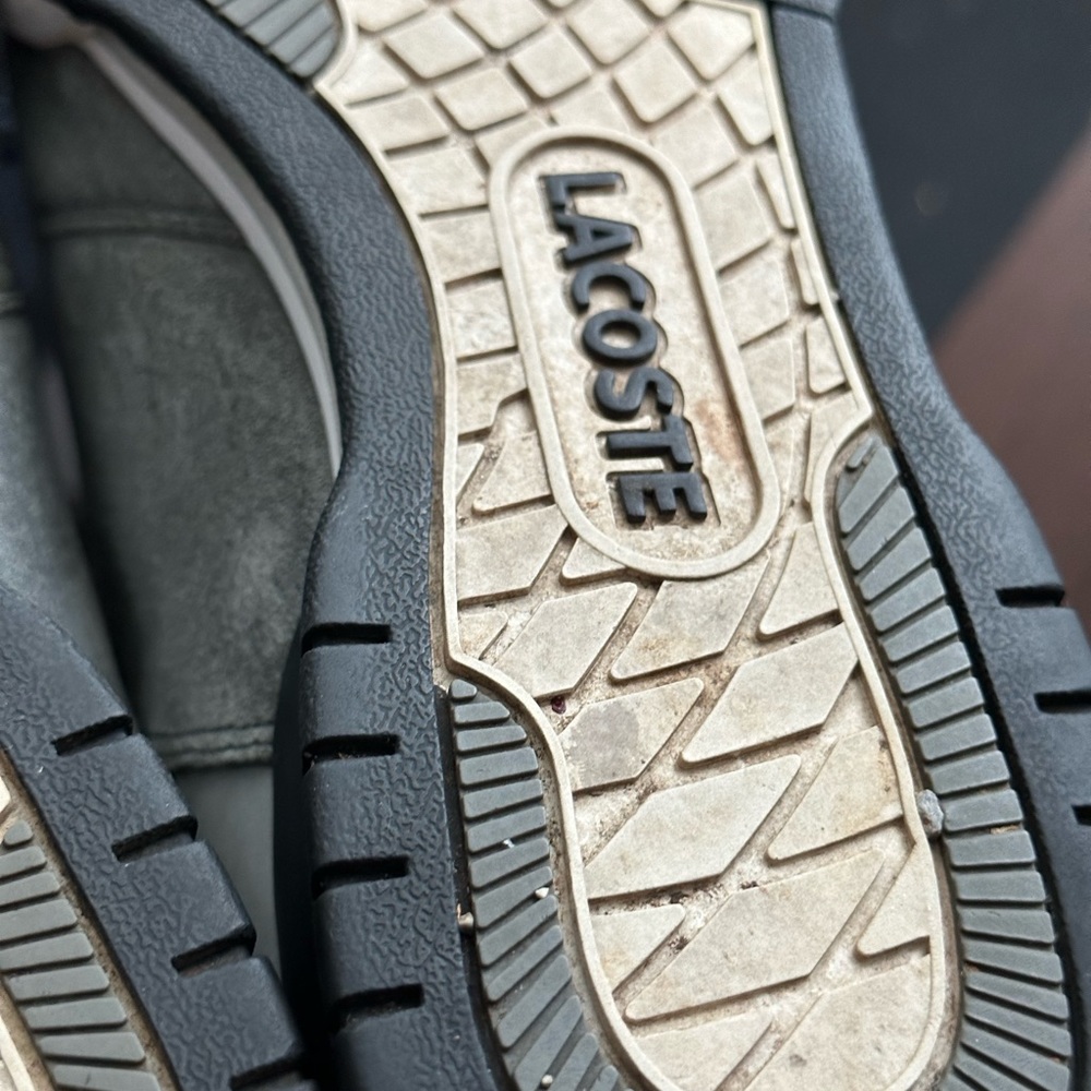 Lacoste Men's Grey Suede Low-Top Sneakers - Picture 8 of 8